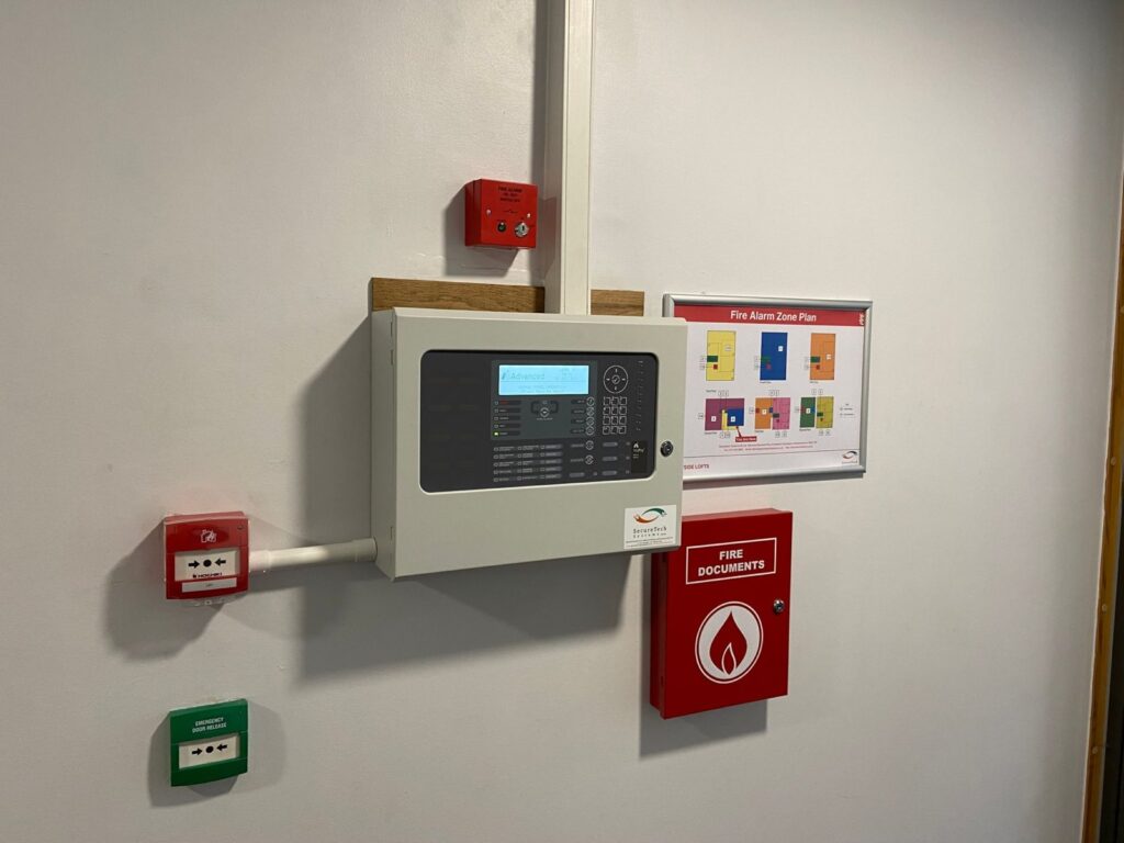 Addressable fire alarm control panel and zone plan